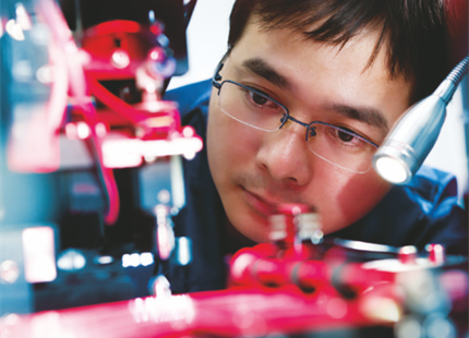 Humedad para ambientes con equipos electrónicos: Cómo curar la pintura